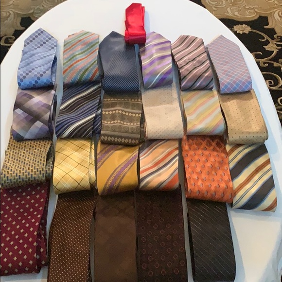 BULK SALE! 24 VARIOUS MEN’S TIES - Picture 8 of 8